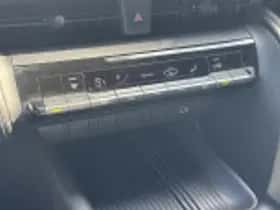 Toyota C hr (2024) thumbnail 47
