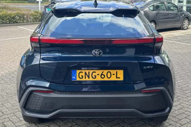 Toyota C hr (2024) thumbnail 9