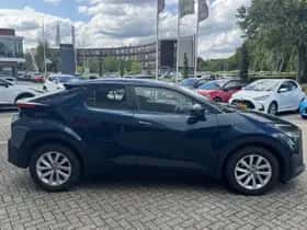 Toyota C hr (2024) thumbnail 10