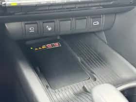 Toyota C hr (2024) thumbnail 28
