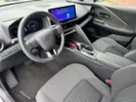 Toyota C hr (2024) thumbnail 36