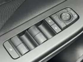 Toyota C hr (2024) thumbnail 45