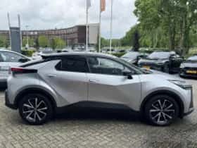 Toyota C hr (2024) thumbnail 6