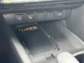 Toyota C hr (2024) thumbnail 56