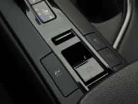 Toyota C hr (2024) thumbnail 58