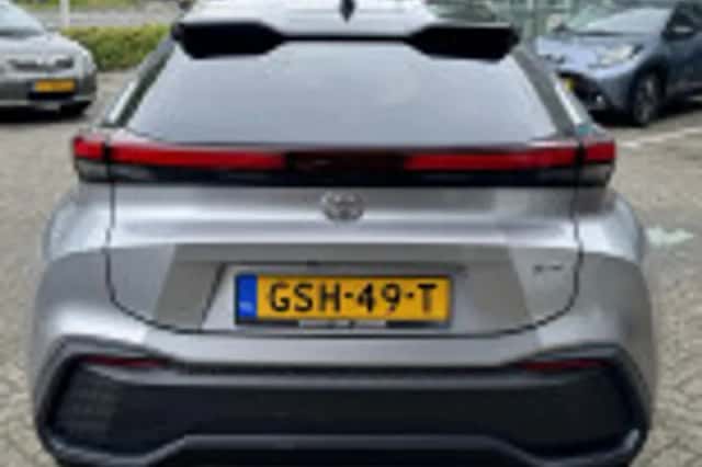 Toyota C hr (2024) thumbnail 60