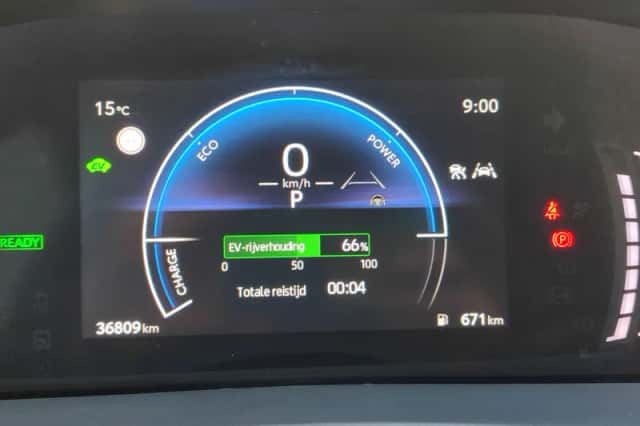 Toyota C hr (2024) thumbnail 18