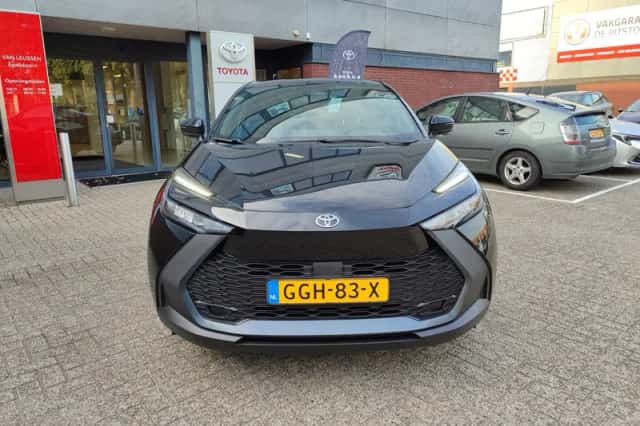 Toyota C hr (2024) thumbnail 32