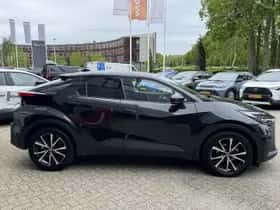 Toyota C hr (2025) thumbnail 12