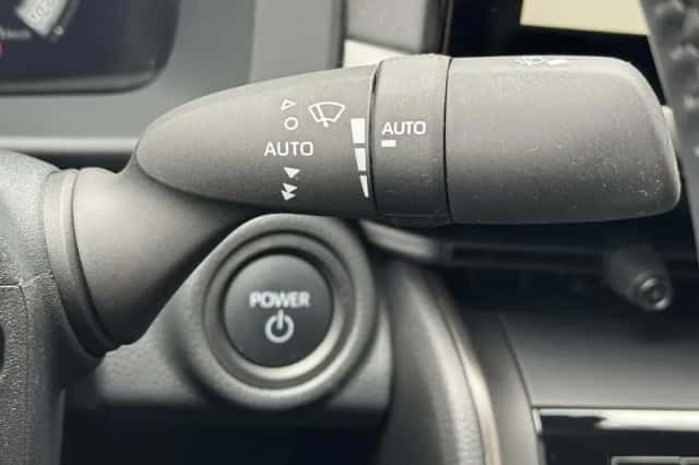 Toyota C hr (2025) thumbnail 25