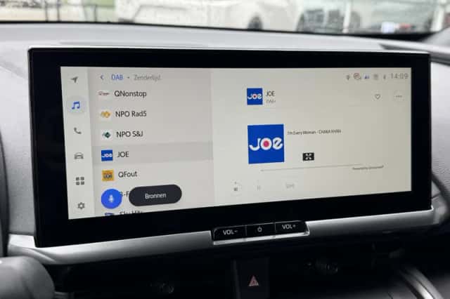 Toyota C hr (2025) thumbnail 26