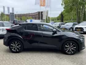 Toyota C hr (2025) thumbnail 6