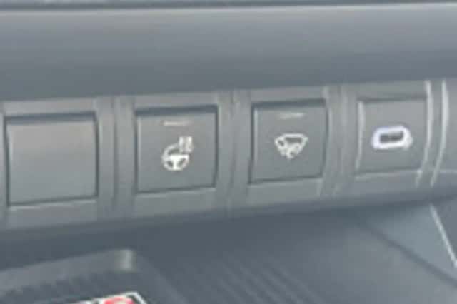 Toyota C hr (2025) thumbnail 59