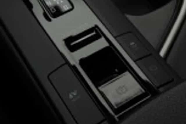 Toyota C hr (2025) thumbnail 62