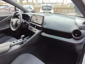 Toyota C hr (2024) thumbnail 2