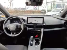 Toyota C hr (2024) thumbnail 13