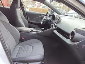 Toyota C hr (2024) thumbnail 15