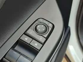 Toyota C hr (2024) thumbnail 30