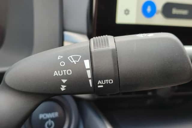 Toyota C hr (2024) thumbnail 37
