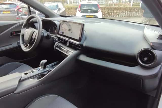 Toyota C hr (2024) thumbnail 89