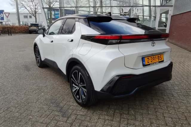 Toyota C hr (2024) thumbnail 90