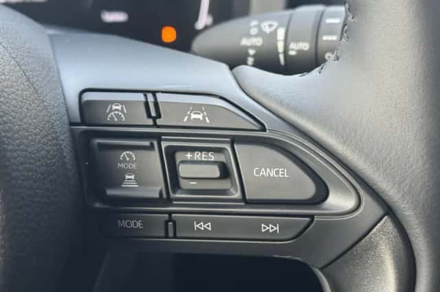 Toyota Yaris Cross (2026) thumbnail 17