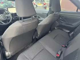 Toyota Yaris Cross (2026) thumbnail 25