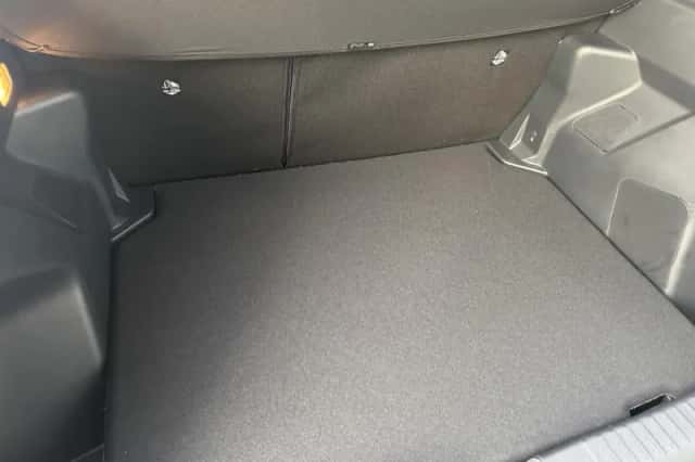 Toyota Yaris Cross (2026) thumbnail 30