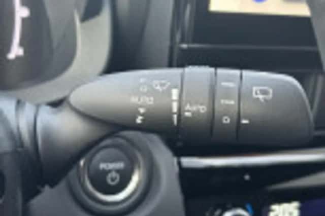 Toyota Yaris Cross (2026) thumbnail 43