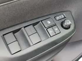 Toyota Yaris (2026) thumbnail 16