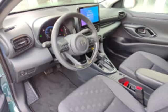 Toyota Yaris (2026) thumbnail 4