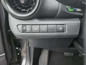 Toyota C hr (2025) thumbnail 18