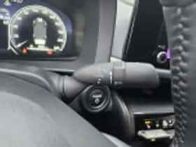 Toyota C hr (2025) thumbnail 54
