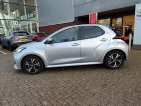 Toyota Yaris (2025) thumbnail 11