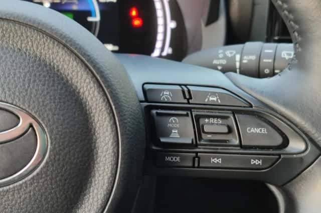 Toyota Yaris (2025) thumbnail 20