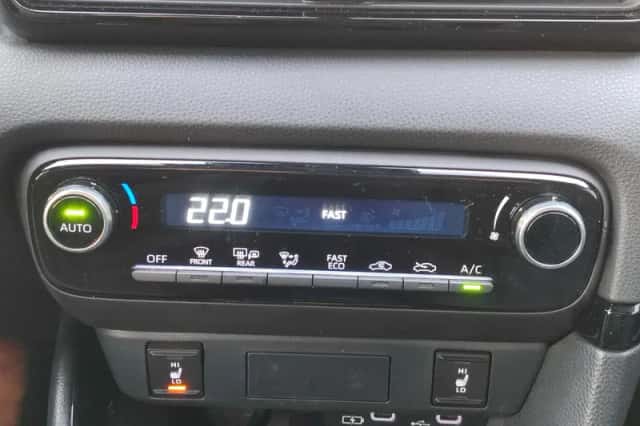 Toyota Yaris (2025) thumbnail 27