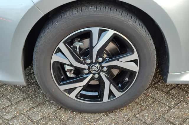 Toyota Yaris (2025) thumbnail 36