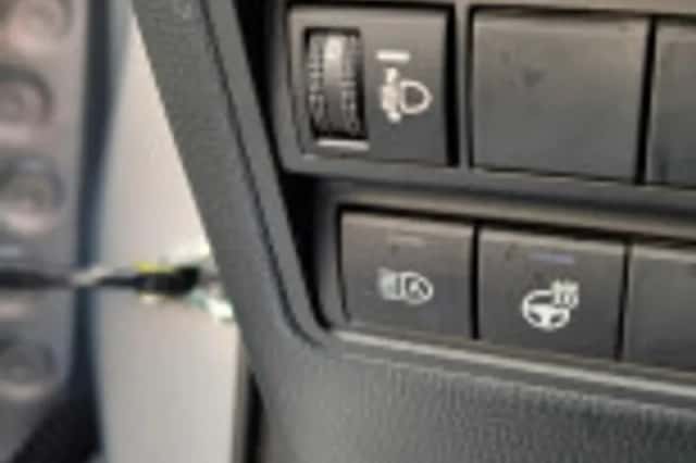 Toyota Yaris (2025) thumbnail 51