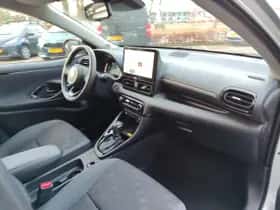 Toyota Yaris (2025) thumbnail 8