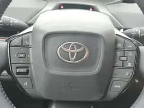 Toyota bZ4X (2026) thumbnail 16