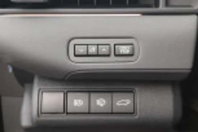 Toyota bZ4X (2026) thumbnail 66