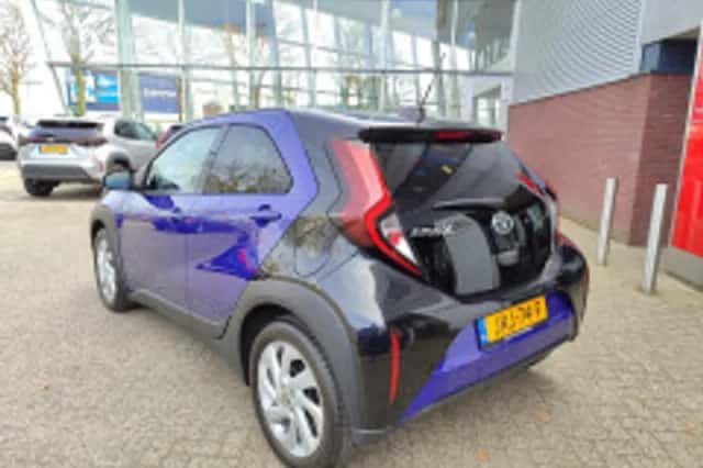 Toyota Aygo X (2022) thumbnail 3