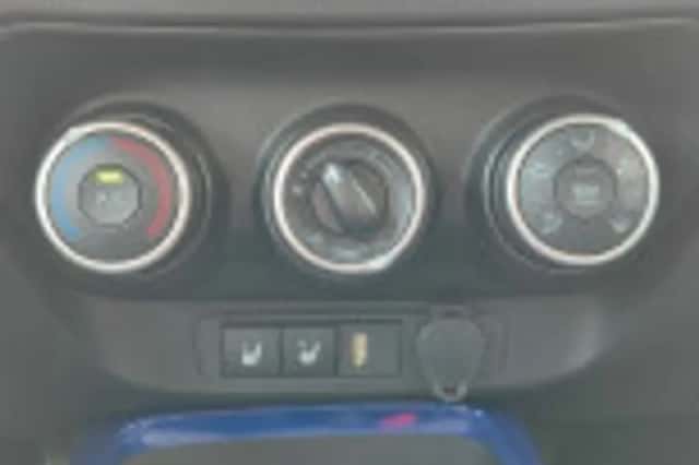 Toyota Aygo X (2022) thumbnail 54