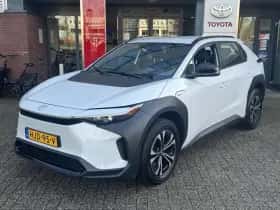 Toyota bZ4X (2025) thumbnail 61