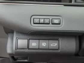 Toyota bZ4X (2026) thumbnail 18