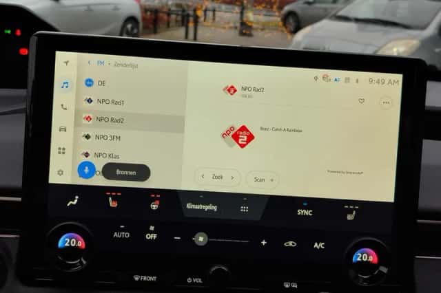 Toyota bZ4X (2026) thumbnail 28