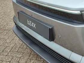 Toyota bZ4X (2026) thumbnail 38