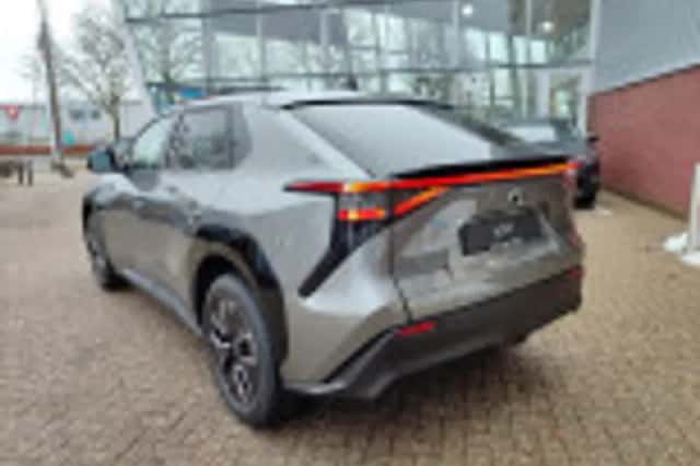 Toyota bZ4X (2026) thumbnail 47