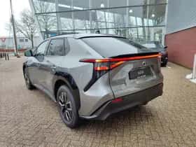 Toyota bZ4X (2026) thumbnail 9