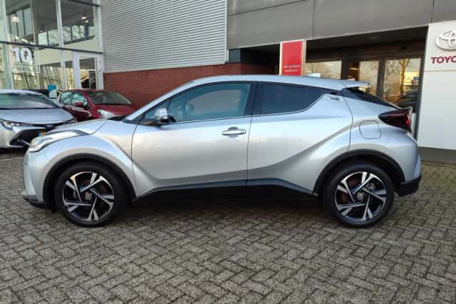 Toyota C hr (2023) thumbnail 11